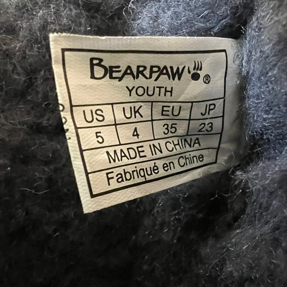 Bearpaw Youth 5 Gray Suede Shearling Lace Back Winter Boots Warm Lined Cozy‎